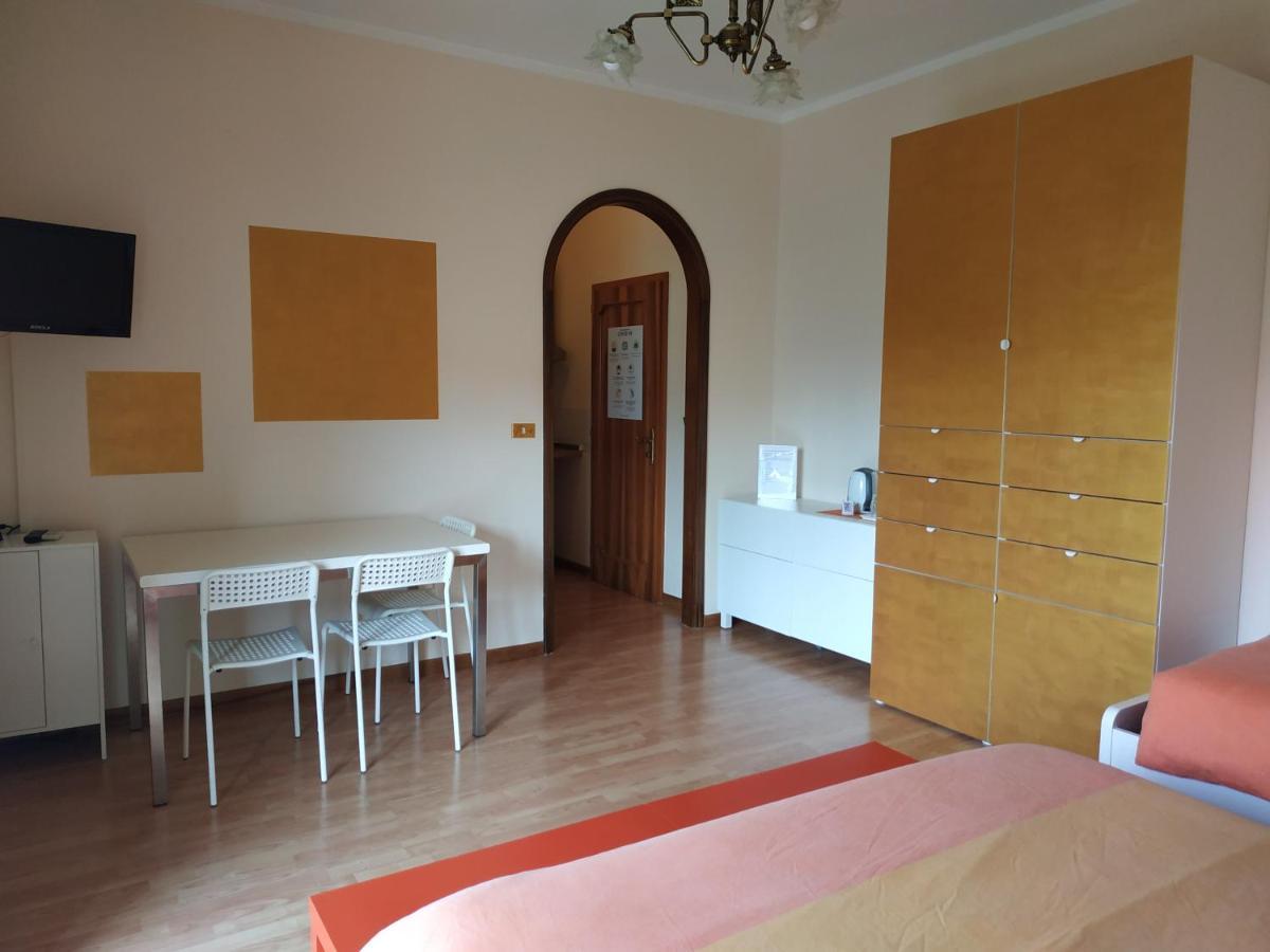B&B Villa Filotea & Apartment Desenzano del Garda Eksteriør bilde