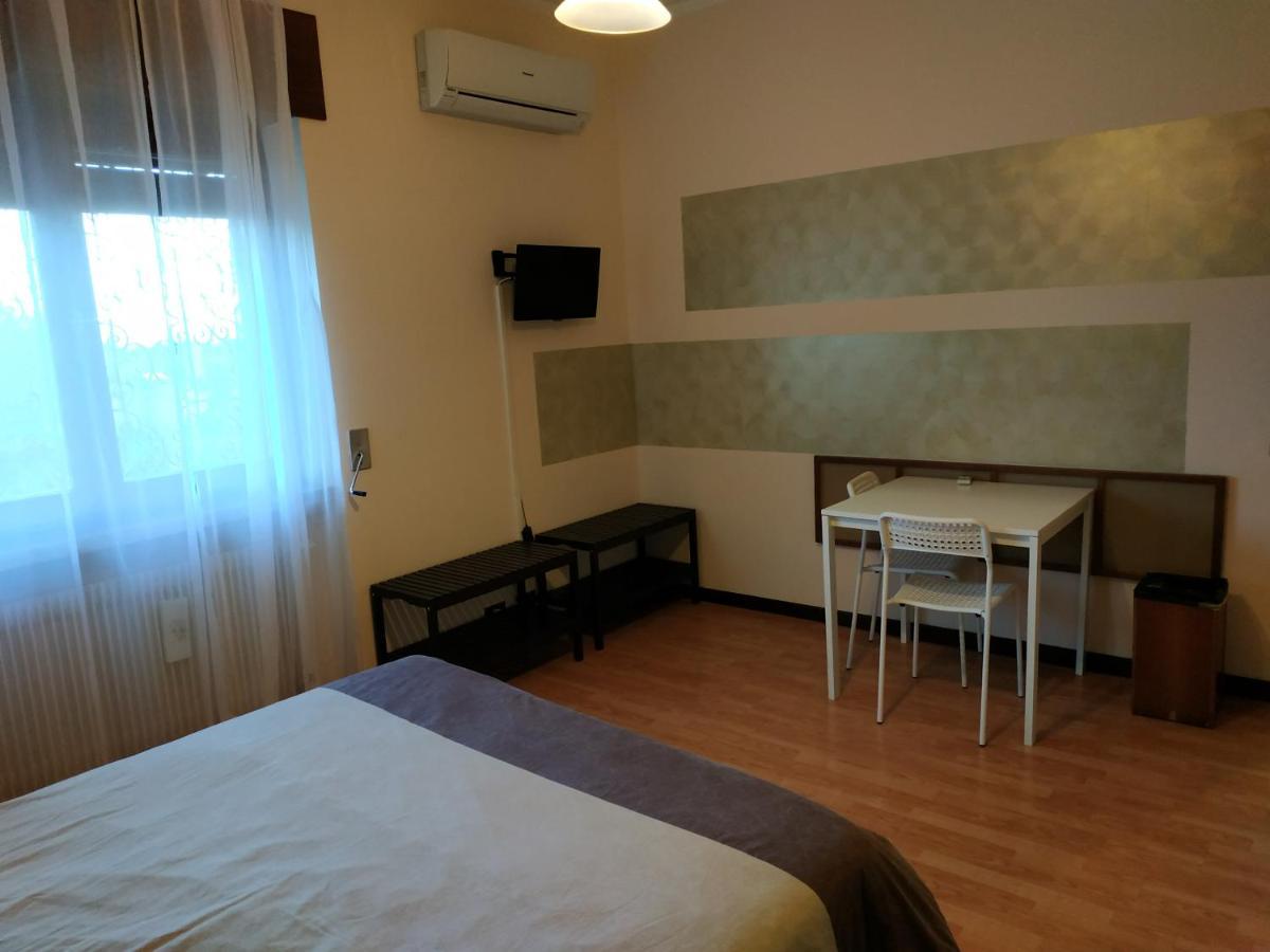 B&B Villa Filotea & Apartment Desenzano del Garda Eksteriør bilde
